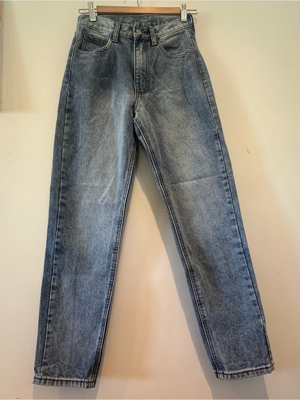 John Galt Size M Classic Straight-Leg Jeans in Faded Blue